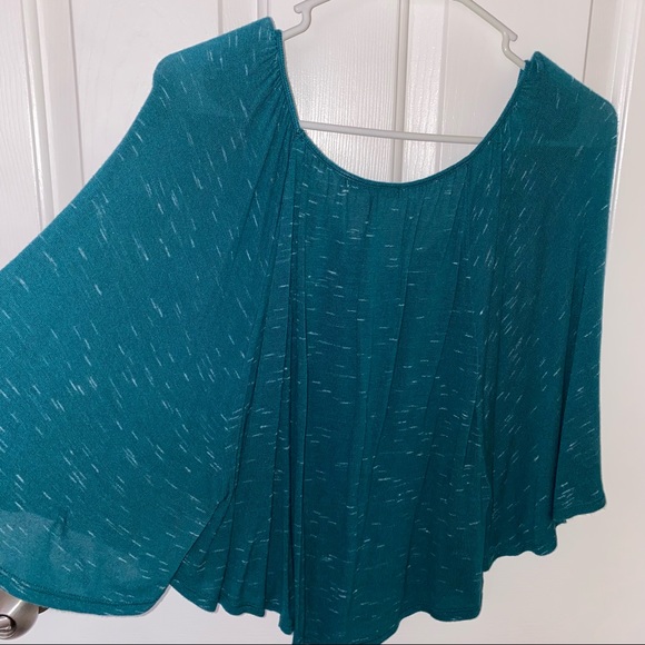 Blue Short Sleeve Top - Picture 3 of 3